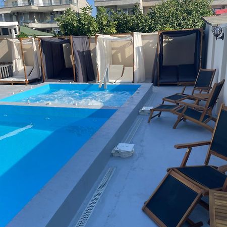 Family Hotel Malibu Tschernomorez Exterior foto