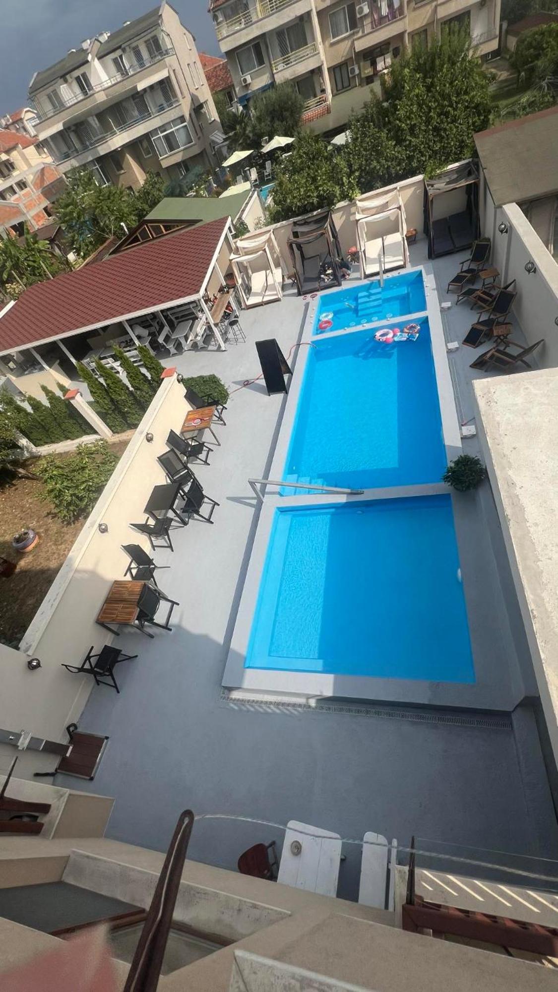 Family Hotel Malibu Tschernomorez Exterior foto
