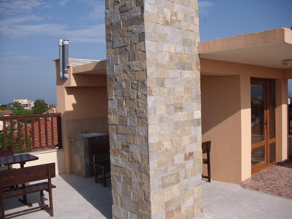 Family Hotel Malibu Tschernomorez Exterior foto